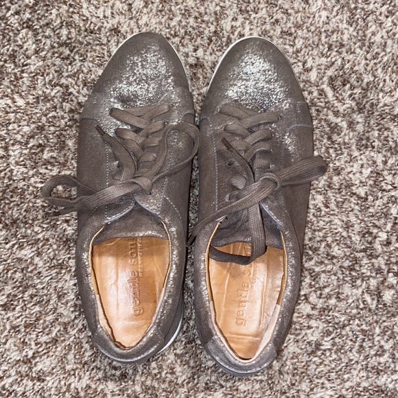 Kenneth Cole Sneakers - Picture 4 of 4